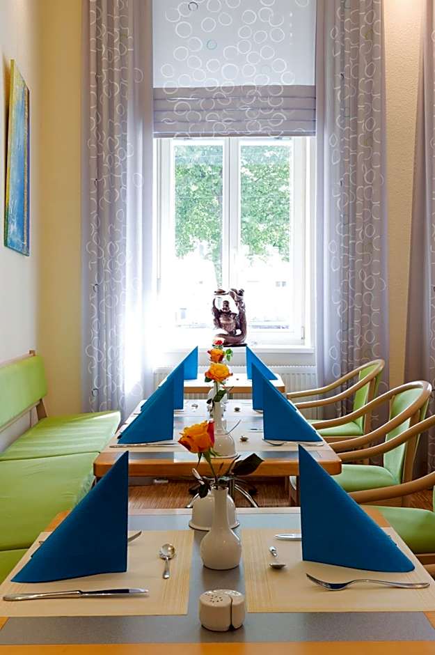 Melarose Feng Shui Hotel