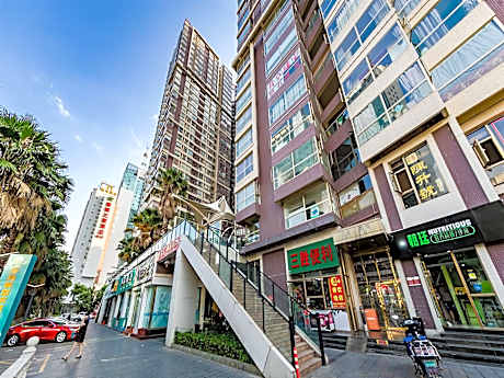 Annie Apartment 2505, Exit B, 120m from Chuanxin Gulou, Line 2, Designer Homestay