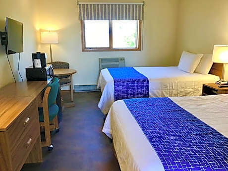 Deluxe Queen Suite - Non-Smoking