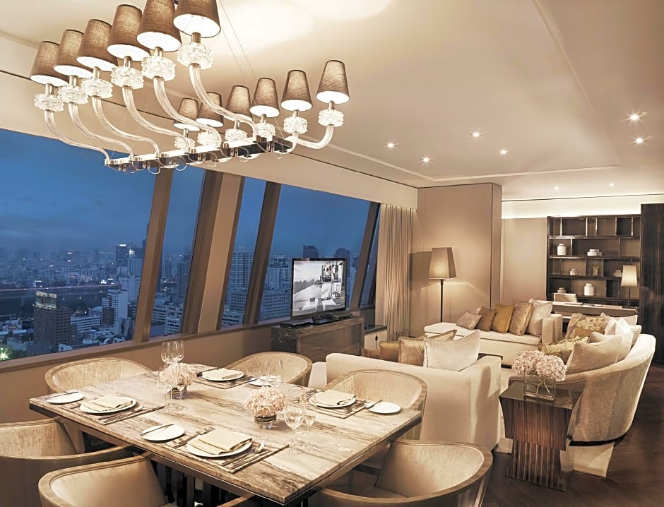 Okura Prestige Bangkok Hotel