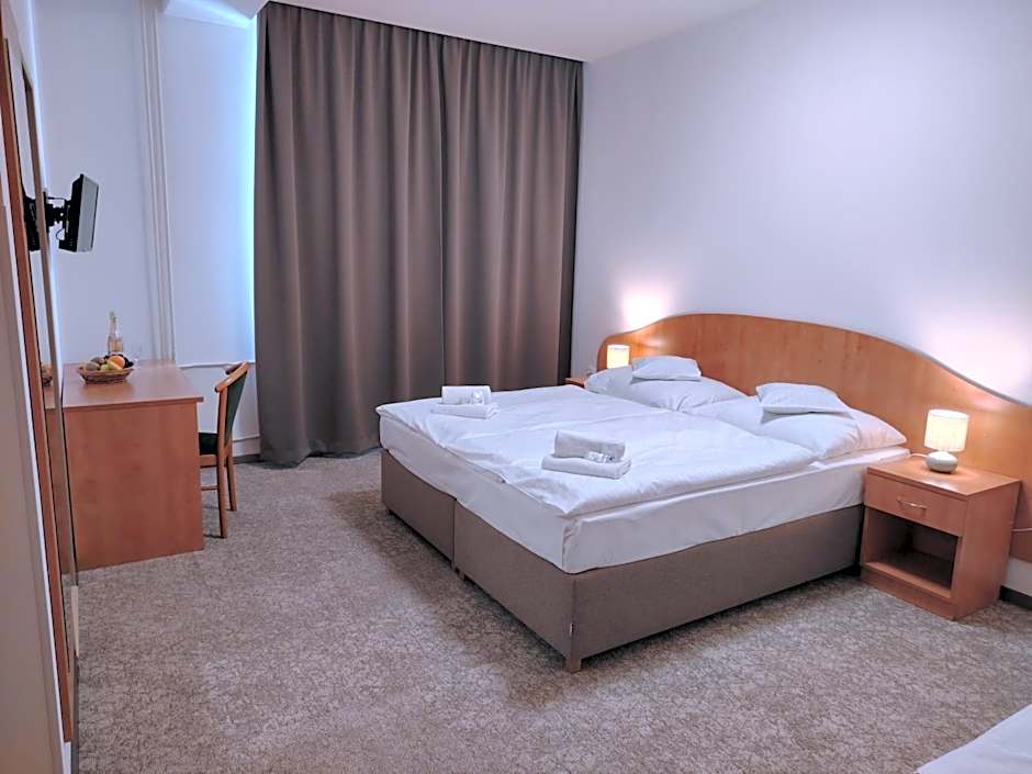 Hotel Legie
