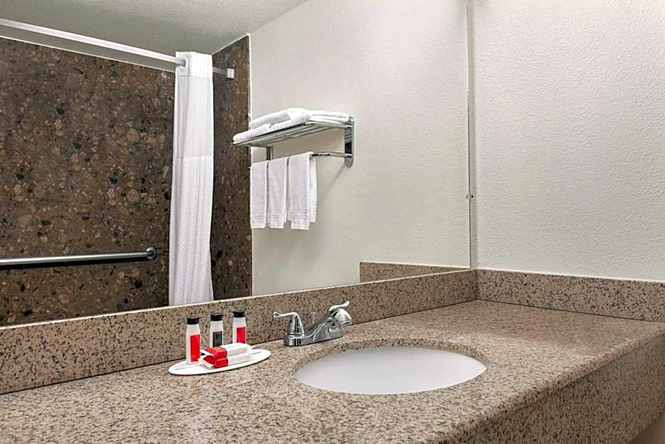 Ramada by Wyndham Arcata