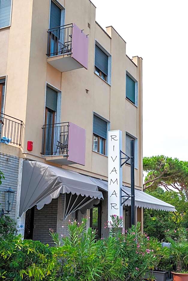 Hotel Rivamare