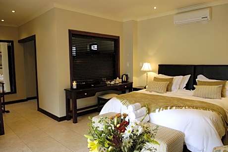 The Moon and Sixpence