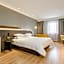 Jinjiang Inn Qingdao Development Zone Jinggangshan Rd.