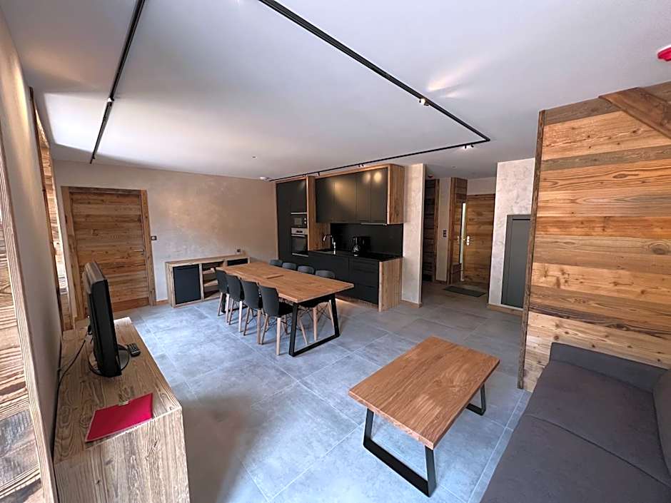 Gite Roche Des Ducs avec Piscine toute l'année, Spa, Sauna, Hammam