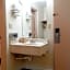 Quality Quarters Inn By OYO Richmond KY I-75