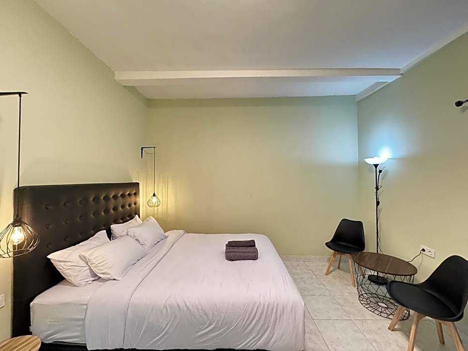 Pause Inn Guesthouse – Pecatu, CO
