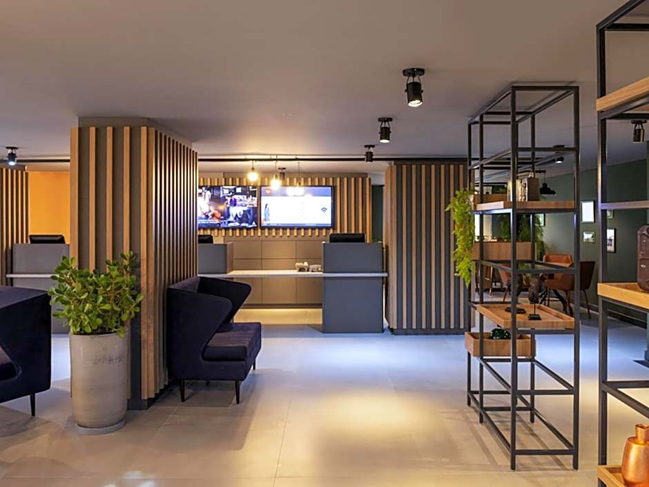 Ibis Curitiba Batel