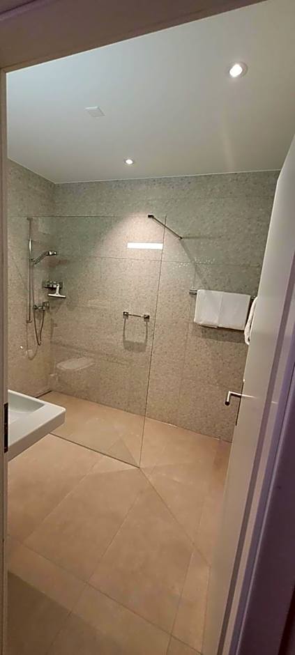 Photo 1 of 15 of Quadruple Room