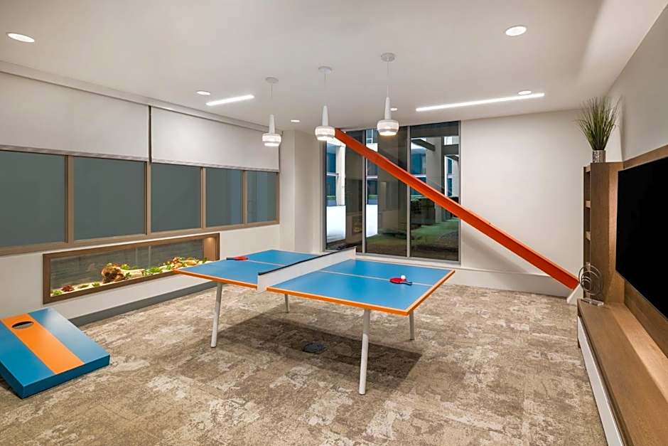 EVEN Hotel Pittsburgh Downtown by IHG