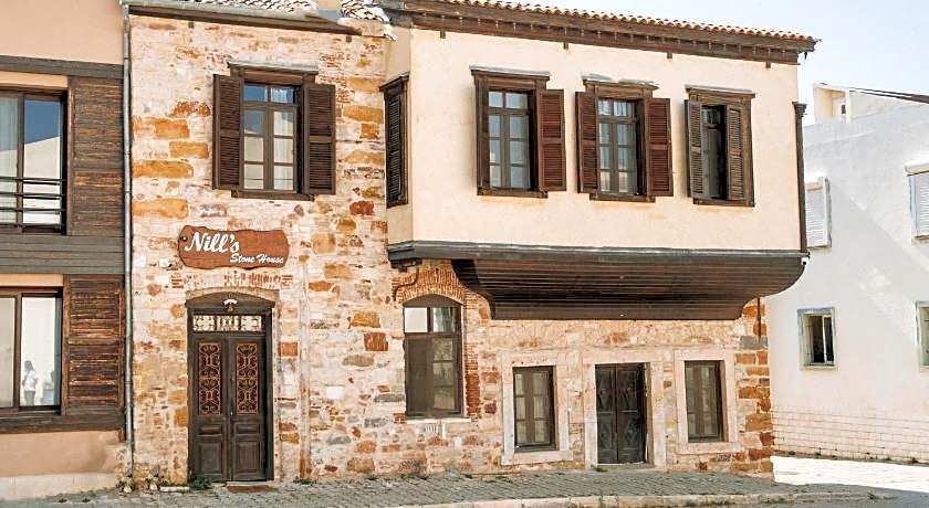 Nill's Stone House Otel