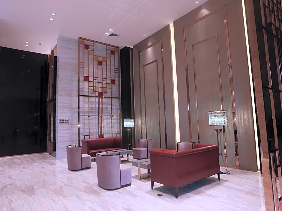 Pullman Shishi Mattison