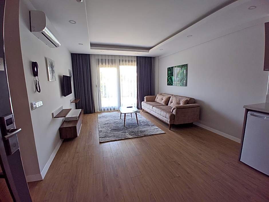 Veranda Suites