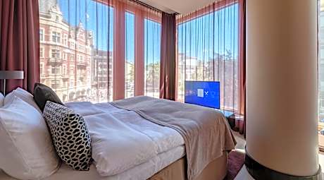 Spacious Double Room