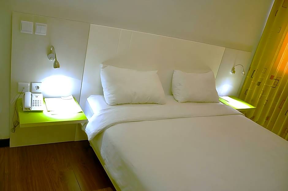 Everbright Ambon Hotel