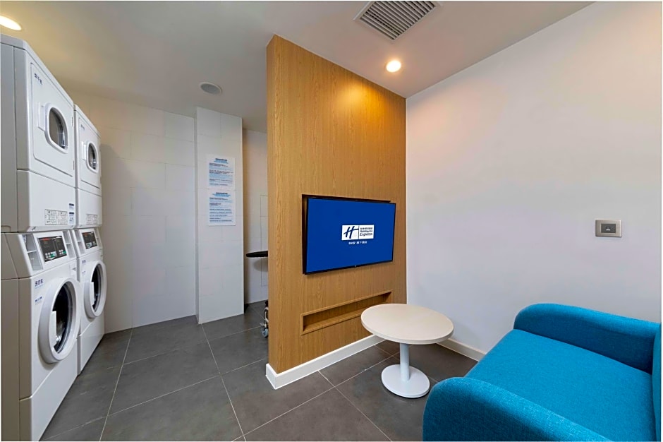 HOLIDAY INN EXPRESS HANGZHOU BINJIANG XINGGUANG