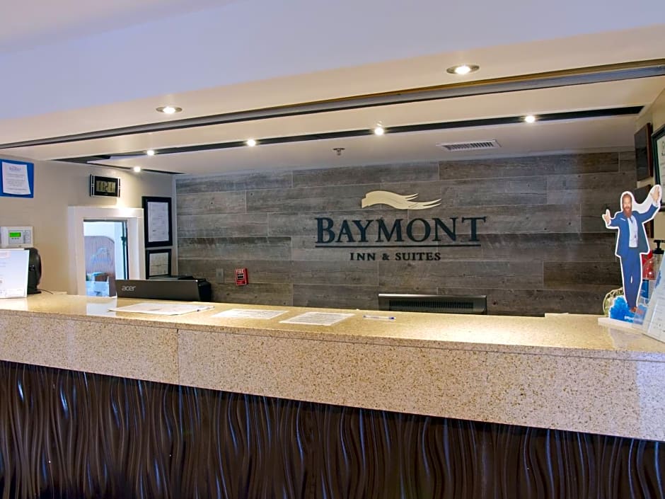 Baymont by Wyndham Louisville East