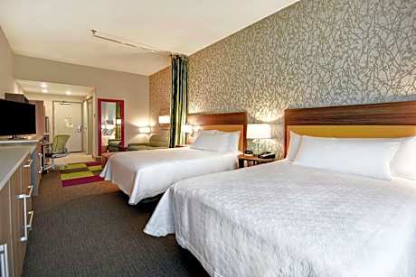 Queen Studio with Two Queen Beds and Ocean View