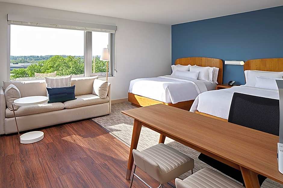 Photo 1 of 11 of Studio 1 Queen Bed