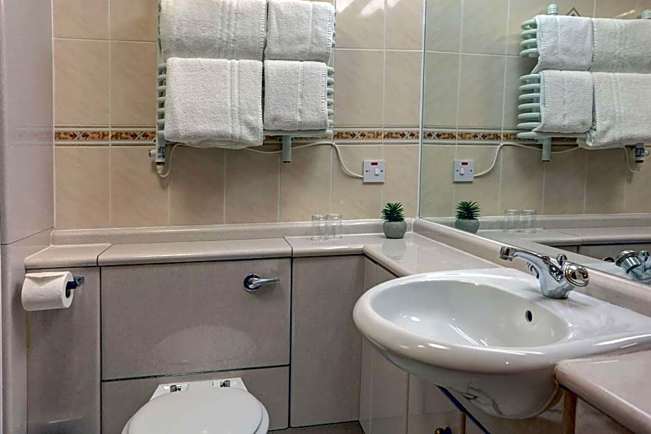 Best Western Woodlands Hotel