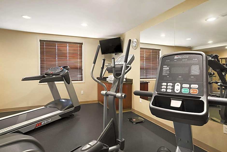 Ramada by Wyndham Edson