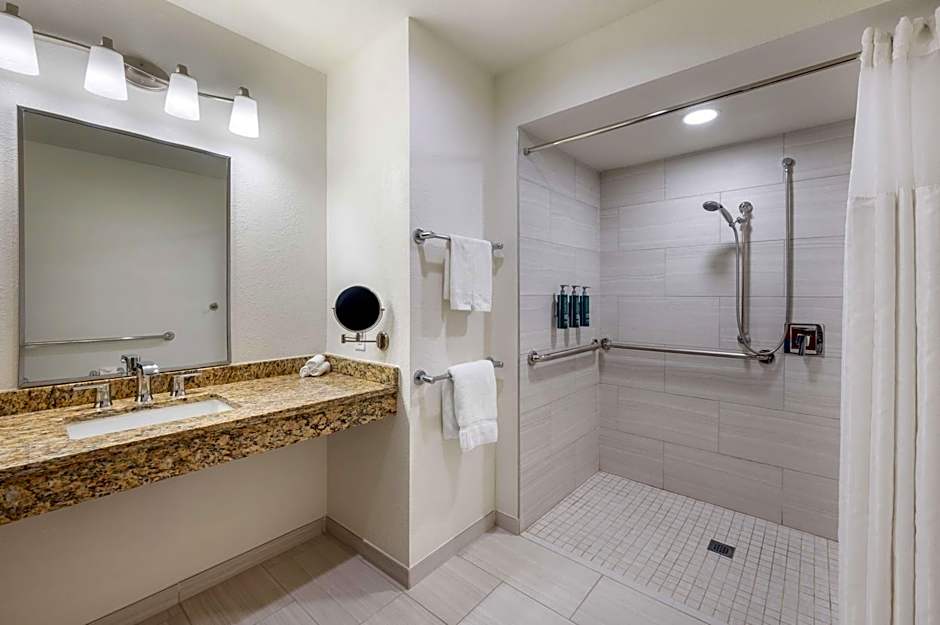 Hilton Vacation Club Varsity Club South Bend, IN