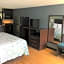 HomeTowne Studios By Red Roof Augusta