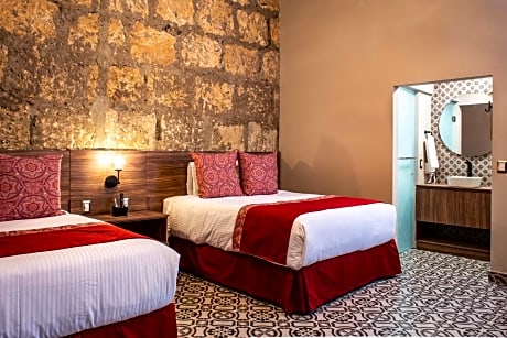 Deluxe Queen Room with Two Queen Beds