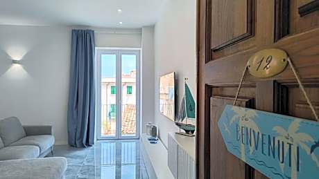 One-Bedroom Superior Apartment (Annex)