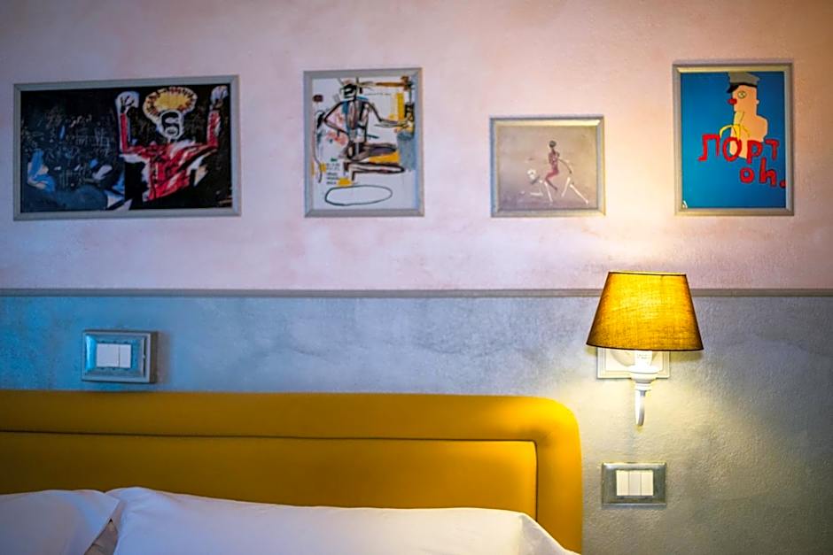 Hotel Diana