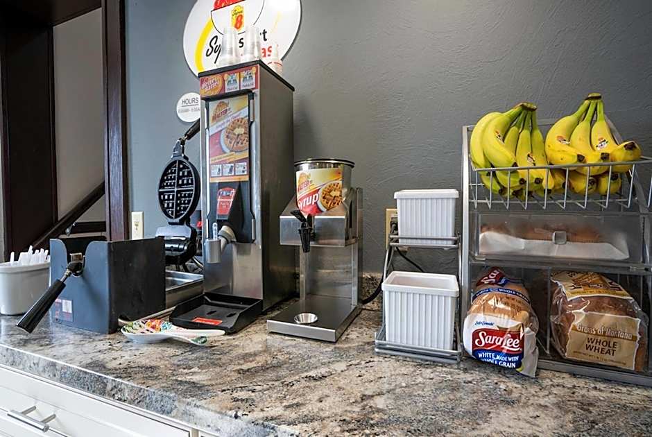 Super 8 by Wyndham Miles City