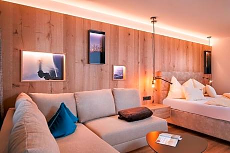 Large Double Room with Balcony