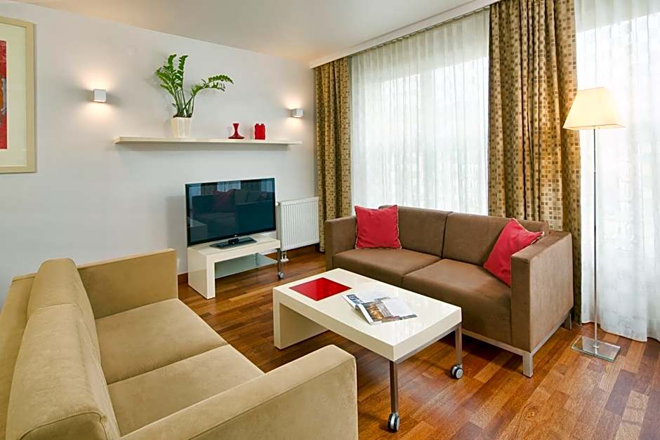 Mamaison Residence Diana