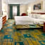 La Quinta Inn & Suites by Wyndham Albuquerque Northeast