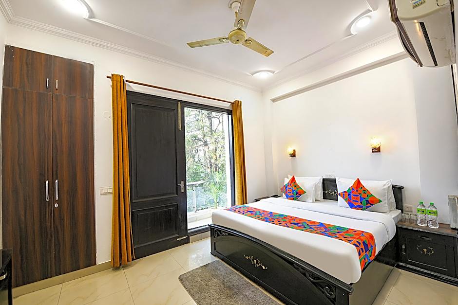 Fabexpress The Grand Inn – Gurgaon, NY