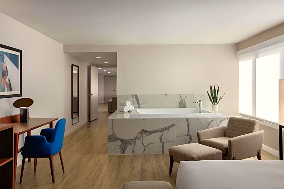 DoubleTree by Hilton Hotel Bloomington - Minneapolis South