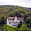 Hotel Valea cu Pesti