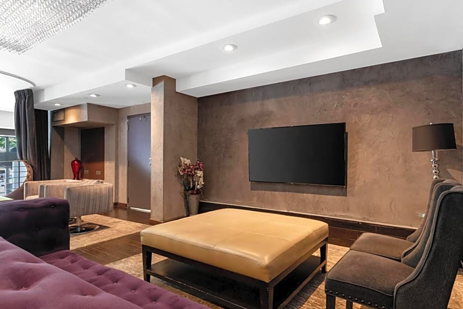 The O Hotel, Trademark Collection by Wyndham