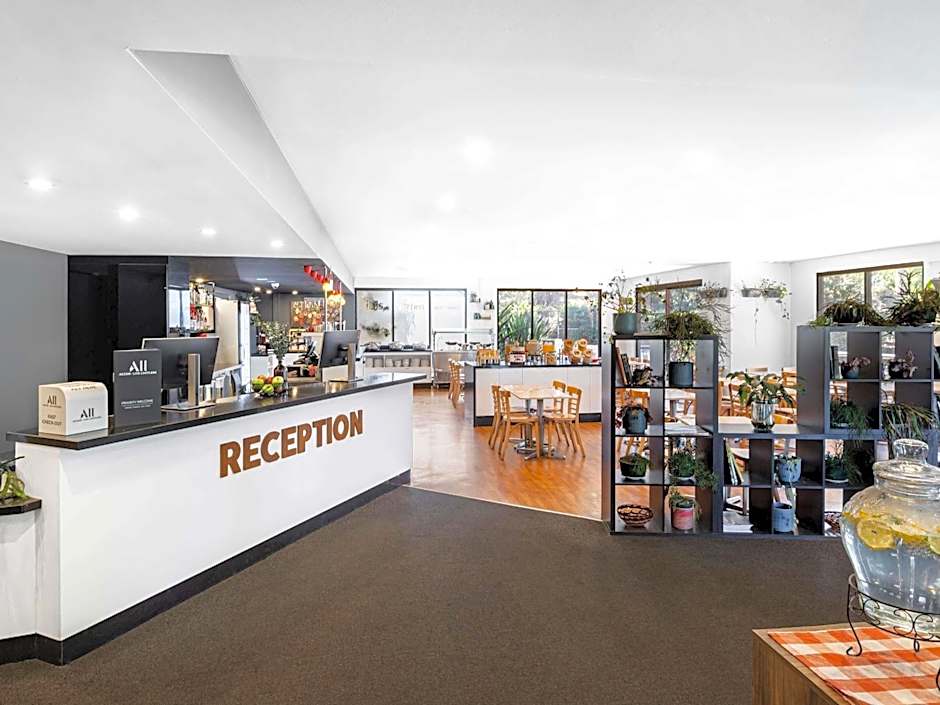 ibis Sydney Thornleigh Hotel