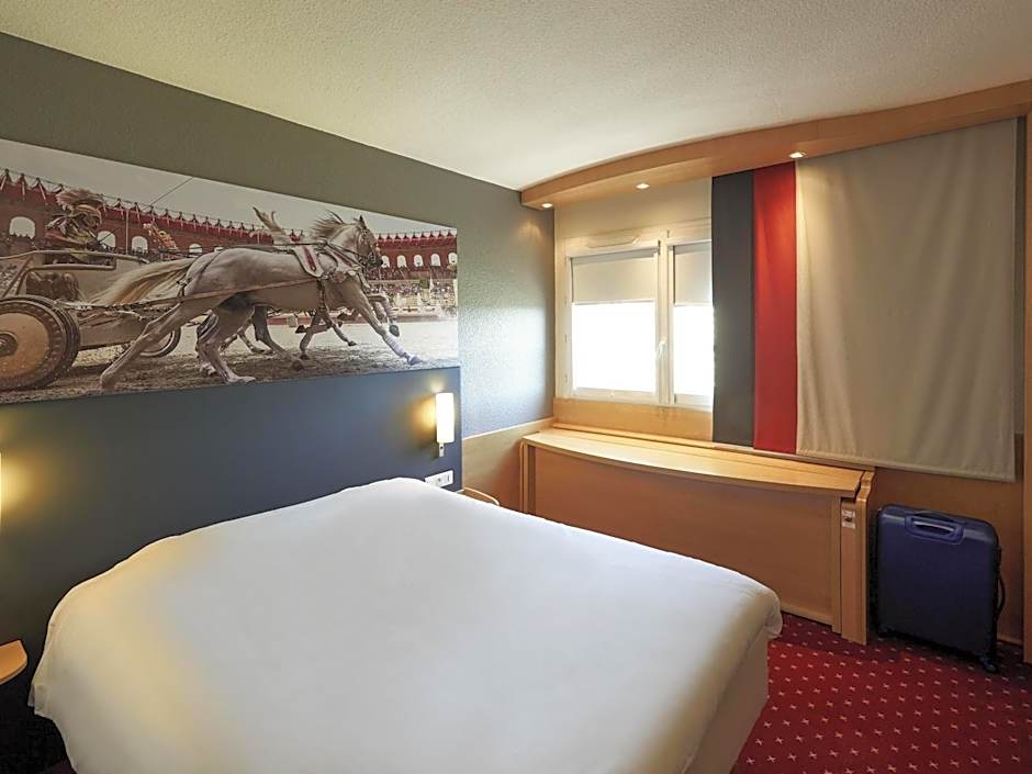 ibis Cholet