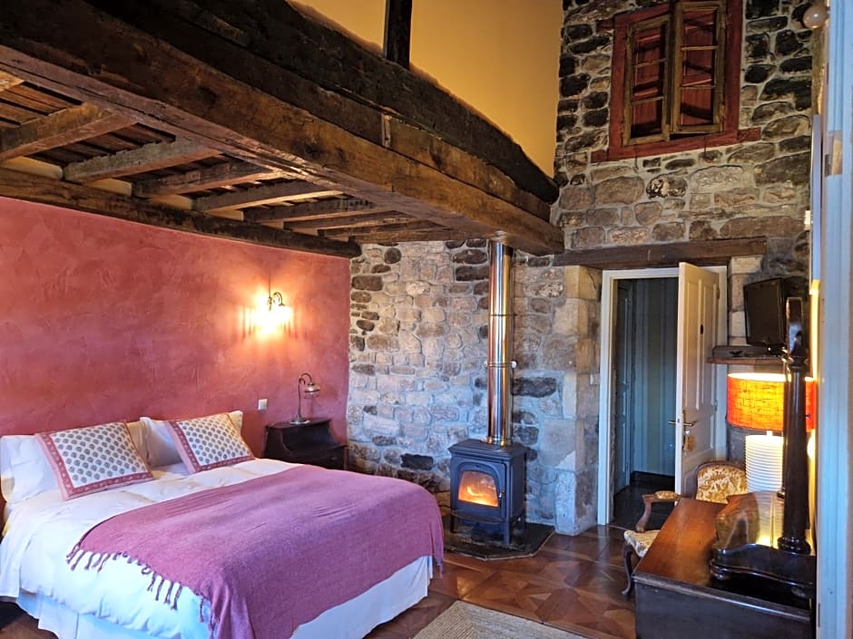 Hotel la Casona de Barrio, Alto Campoo