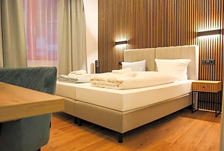 Double Room with Private Bathroom