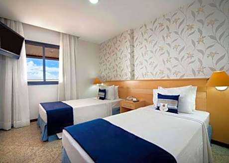 2 Single Beds, Suite, Nonsmoking, Upgrade