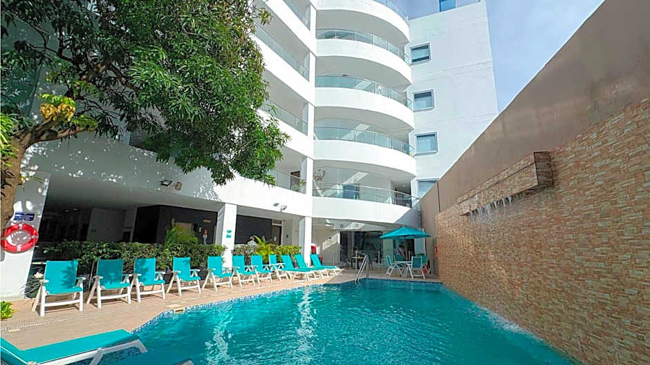 Portobelo Plaza de las Americas