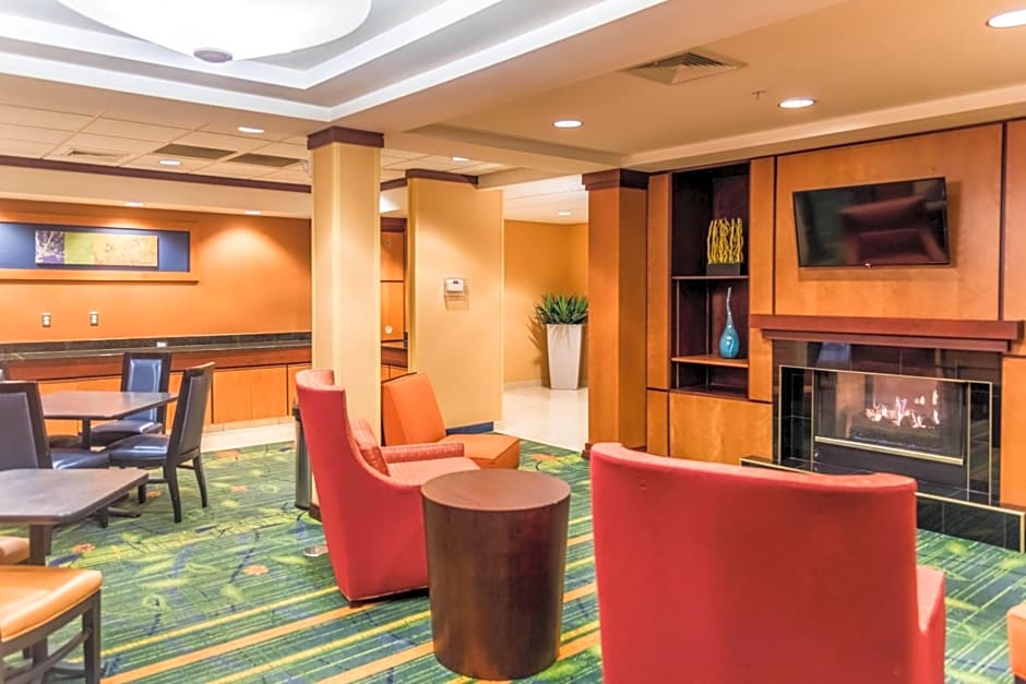Fairfield Inn and Suites by Marriott Muskegon Norton Shores