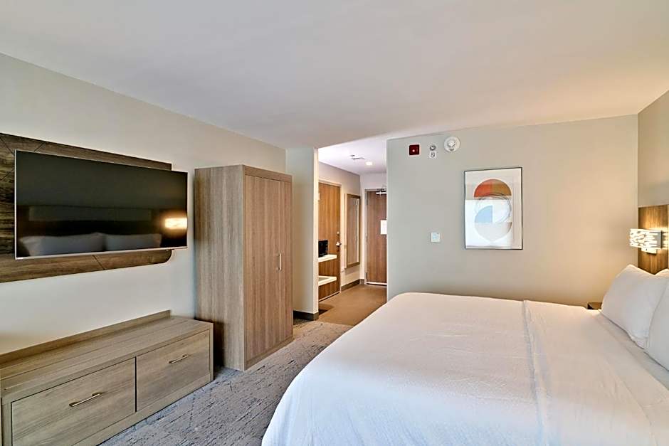 Holiday Inn Express & Suites St. Vincent - Grenadines by IHG