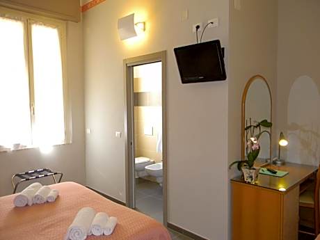 Triple Room with Garden View