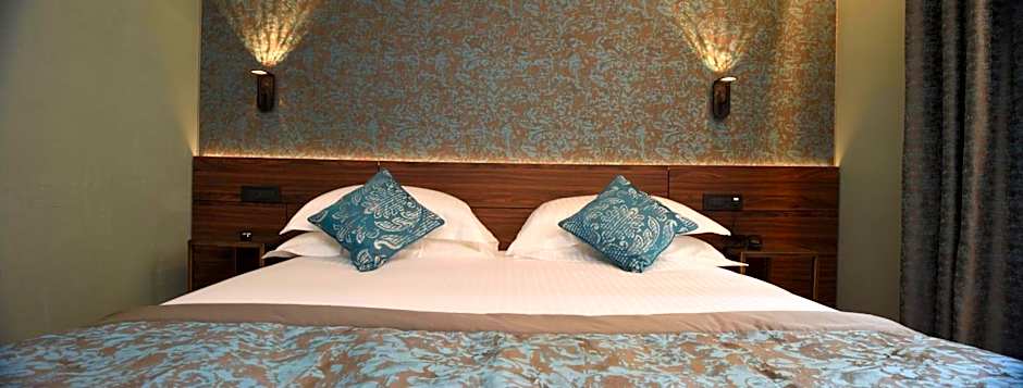 Rosa Salva Hotel