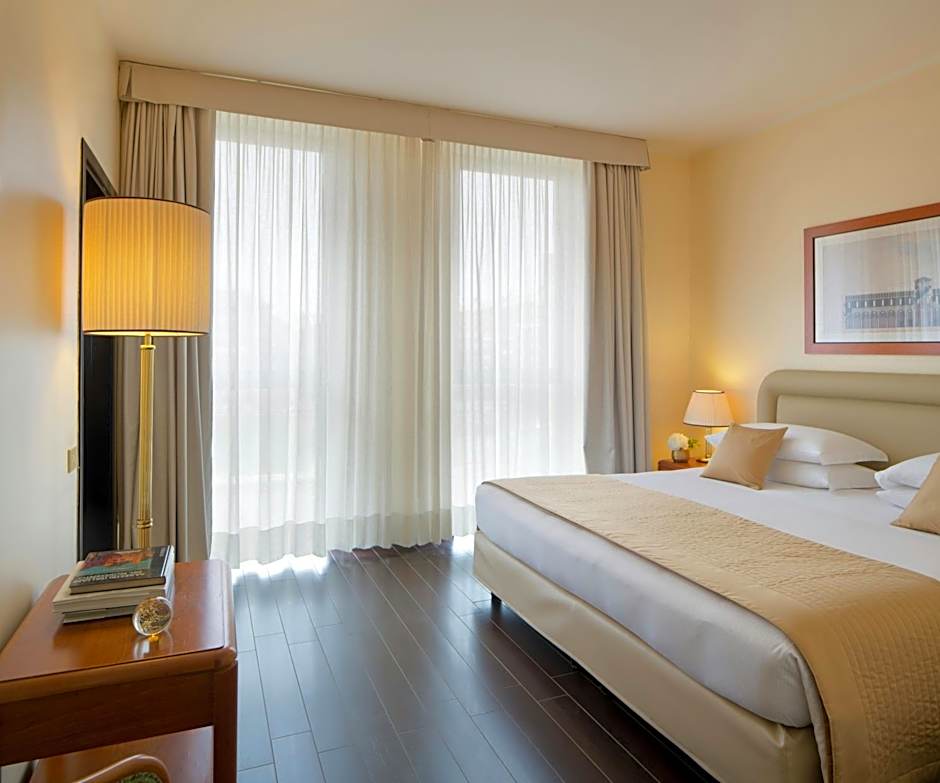 Starhotels Business Palace